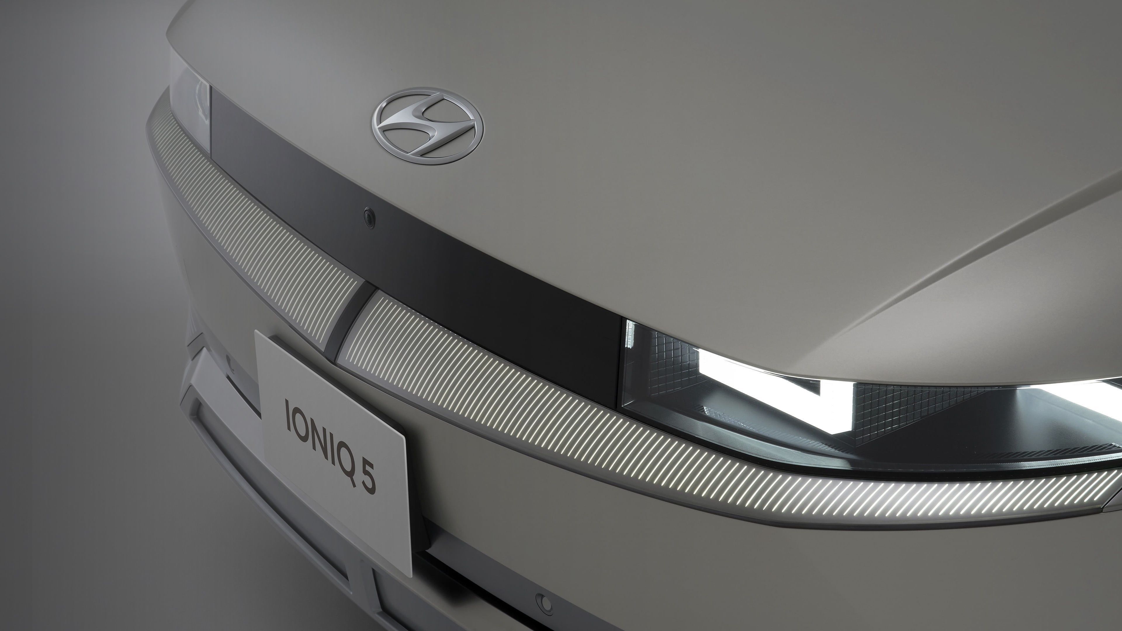 Hyundai Ioniq 5 2025 exterior side